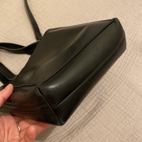 Madewell small leather transport crossbody black bag - Picture 11 of 16